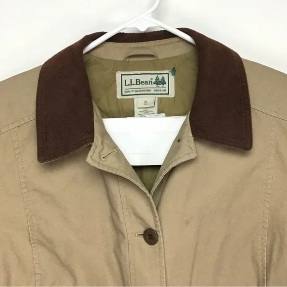 L.L. Bean women’s button up Adirondack Barn Coat XL - Picture 2 of 13
